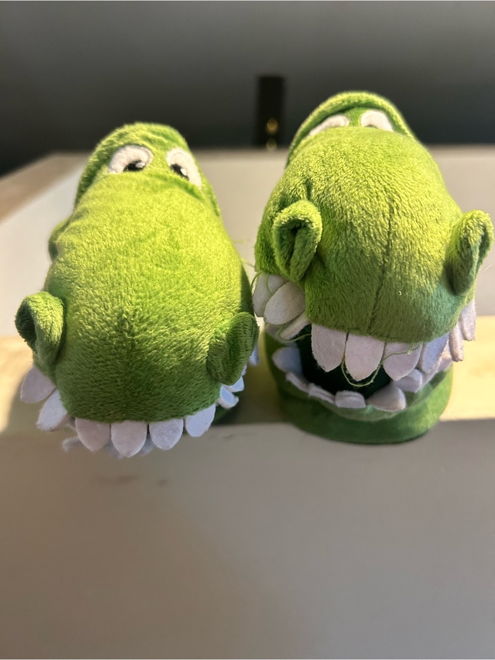 Disney Green Crocodile Plush Hand Puppets